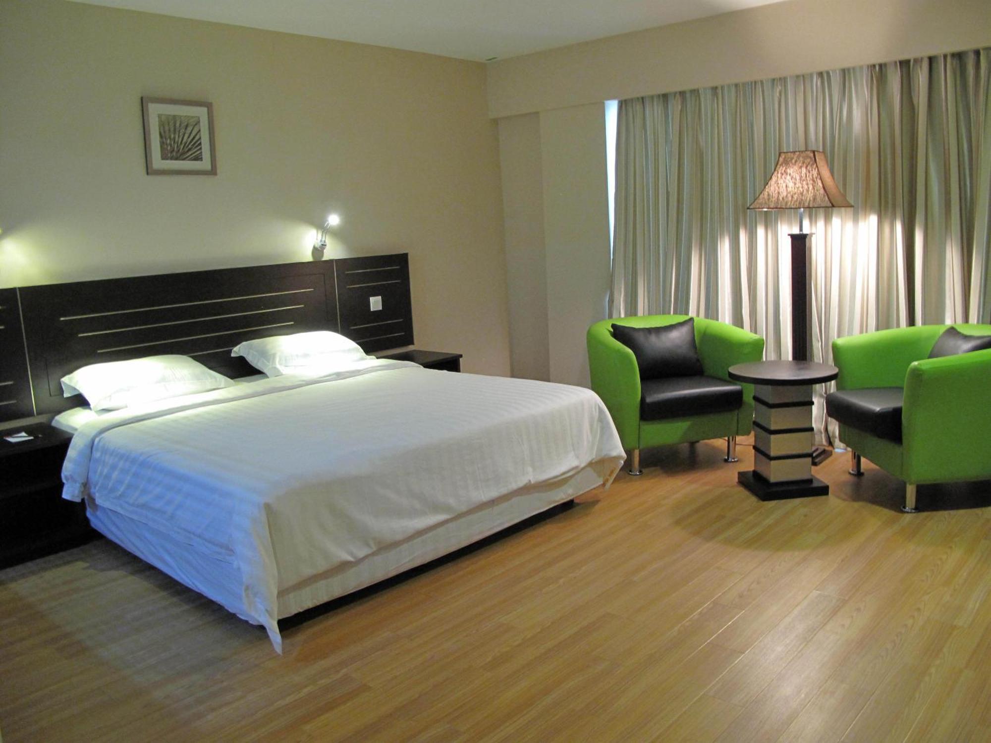 Labuk Hotel SDK Екстериор снимка
