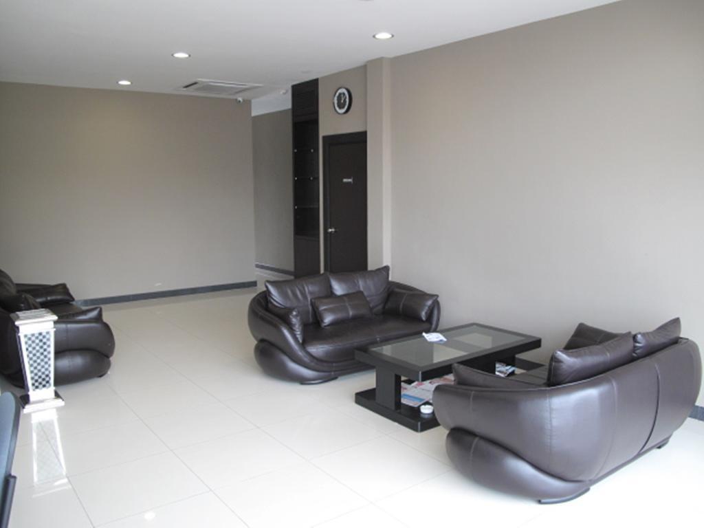 Labuk Hotel SDK Екстериор снимка